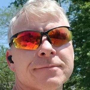 Meet your Posher, Scott